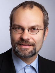 Portrait Dr. Lang